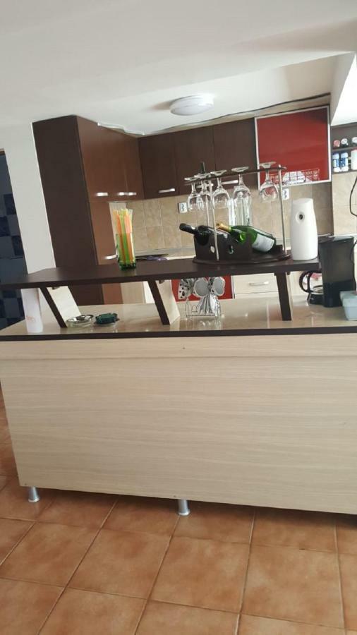 La Curtea Argeseana Appartement Valea Iasului Buitenkant foto