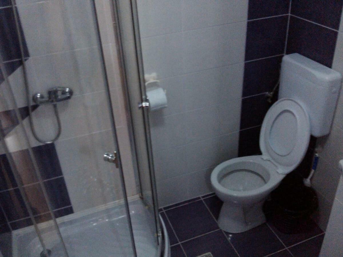 La Curtea Argeseana Appartement Valea Iasului Buitenkant foto