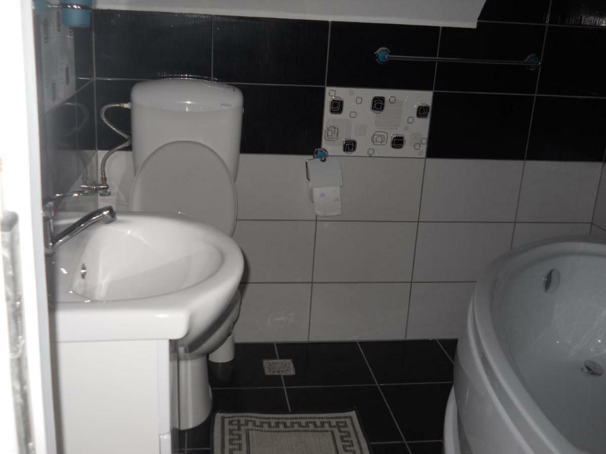 La Curtea Argeseana Appartement Valea Iasului Buitenkant foto